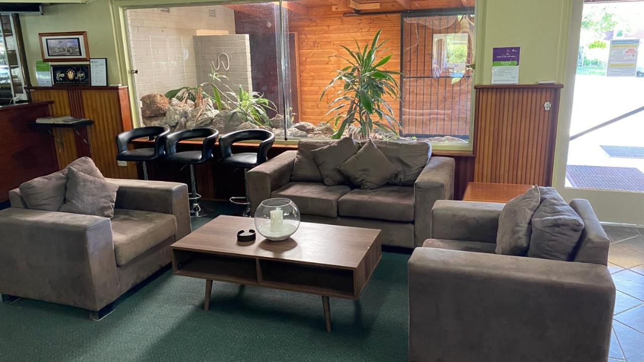 Bucketts Way Motel גלוצ'סטר מראה חיצוני תמונה
