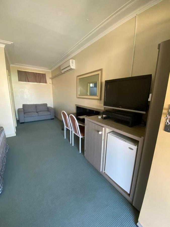Bucketts Way Motel גלוצ'סטר מראה חיצוני תמונה
